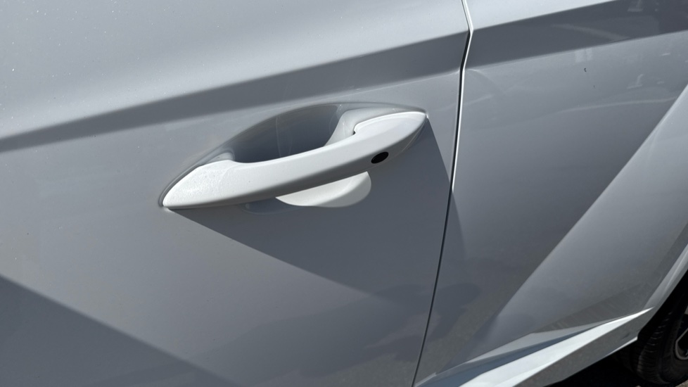 Hyundai TUCSON 1.6T Hybrid N Line 5dr Auto Hybrid Estate - Image 26