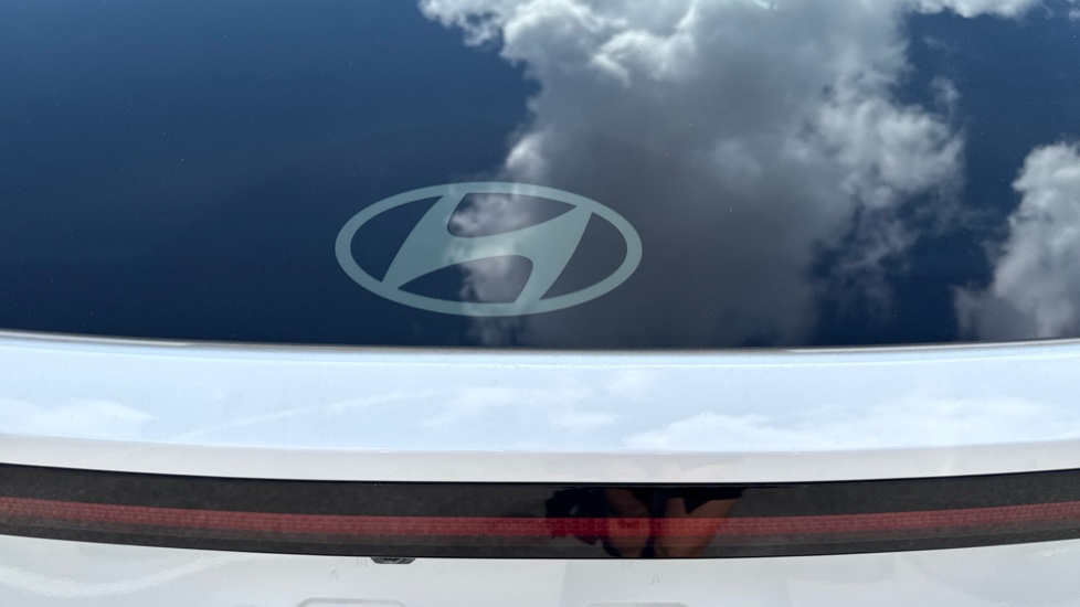 Hyundai TUCSON 1.6T Hybrid N Line 5dr Auto Hybrid Estate - Image 33