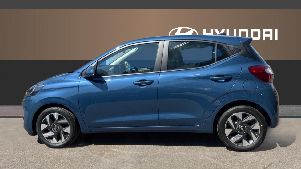Hyundai i10 1.0 Advance 5dr Auto Petrol Hatchback - Image 5