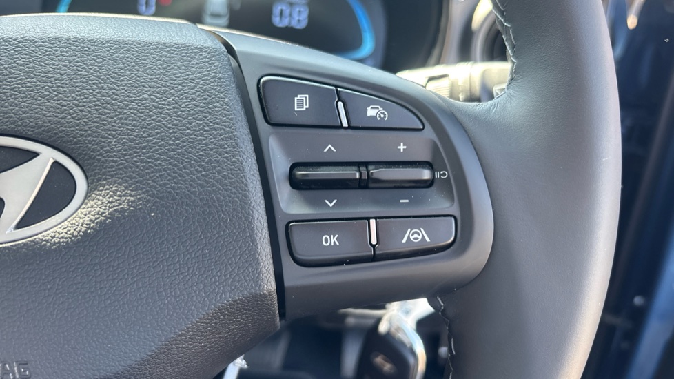 Hyundai i10 1.0 Advance 5dr Auto Petrol Hatchback - Image 21