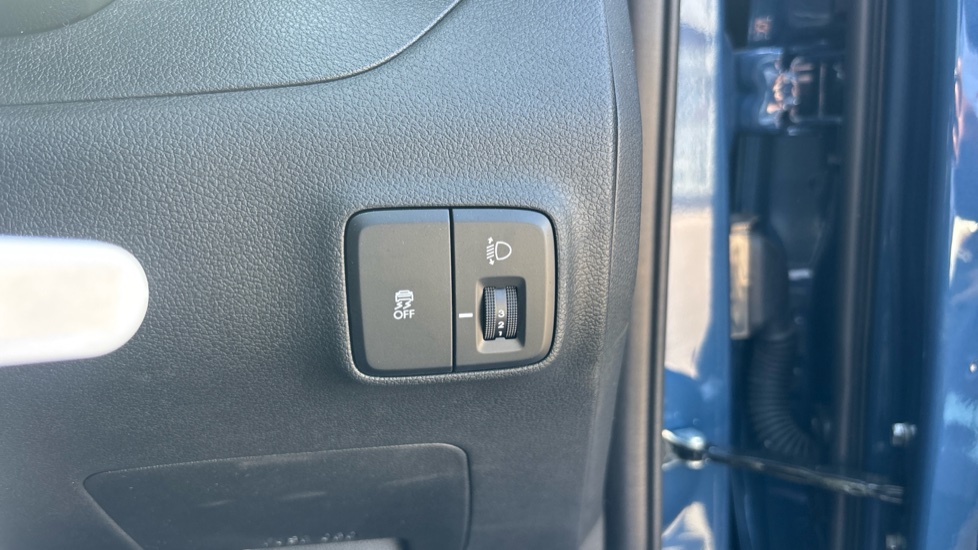 Hyundai i10 1.0 Advance 5dr Auto Petrol Hatchback - Image 25