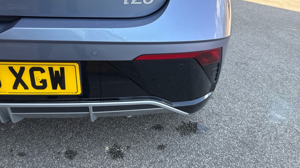 Hyundai i20 1.0T GDi Premium 5dr DCT Petrol Hatchback - Image 29