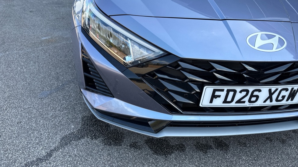 Hyundai i20 1.0T GDi Premium 5dr DCT Petrol Hatchback - Image 37