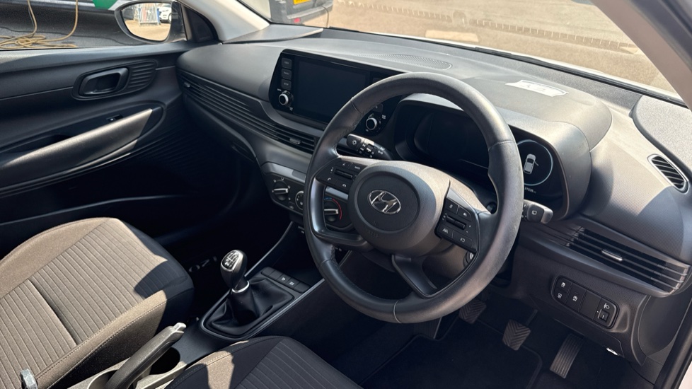 Hyundai i20 1.0T GDi 48V MHD SE Connect 5dr Petrol Hatchback - Image 11