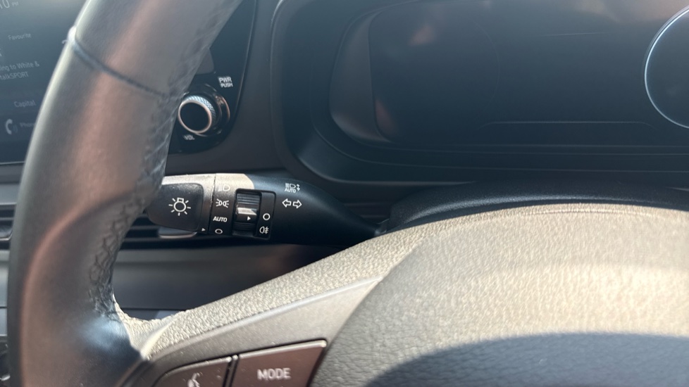 Hyundai i20 1.0T GDi 48V MHD SE Connect 5dr Petrol Hatchback - Image 27
