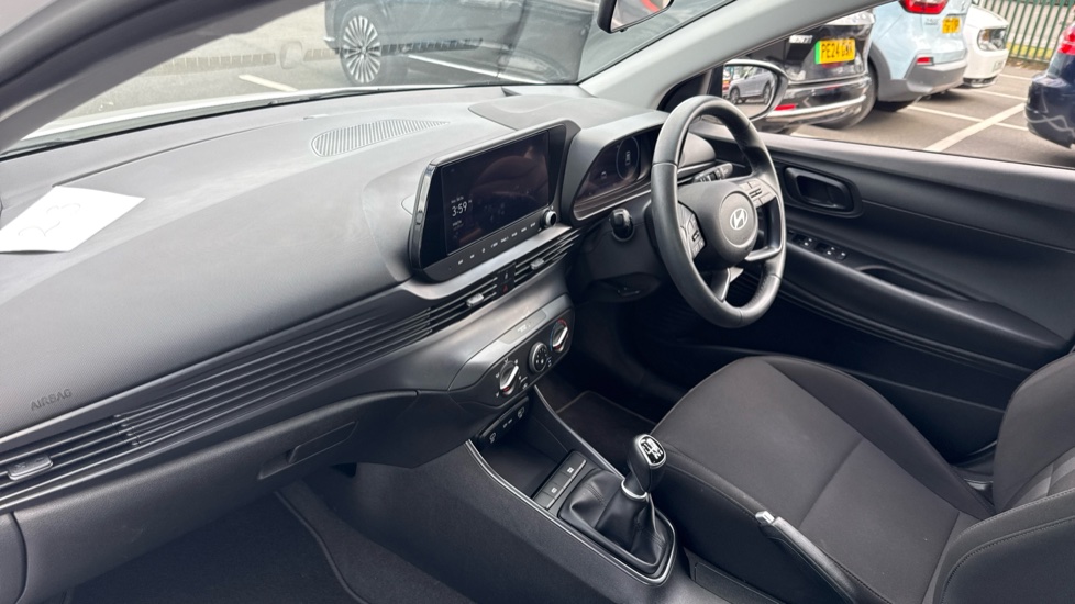Hyundai i20 1.0T GDi Advance 5dr Petrol Hatchback - Image 9