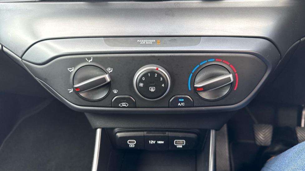 Hyundai i20 1.0T GDi Advance 5dr Petrol Hatchback - Image 28