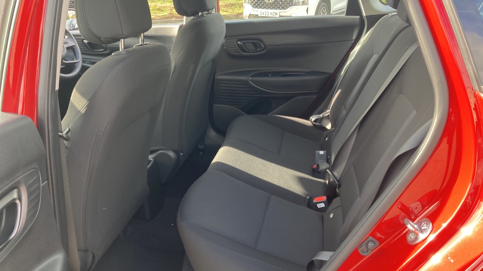 Hyundai i20 1.0T GDi Advance 5dr Petrol Hatchback - Image 16