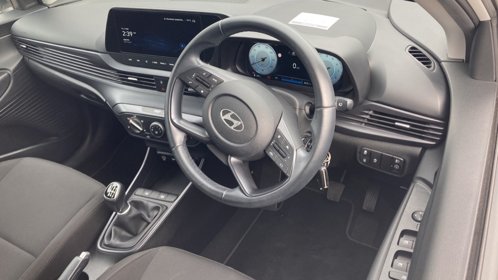 Hyundai i20 1.0T GDi Advance [Nav] 5dr Petrol Hatchback - Image 11