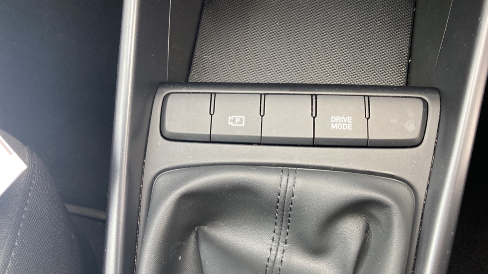 Hyundai i20 1.0T GDi Advance [Nav] 5dr Petrol Hatchback - Image 25