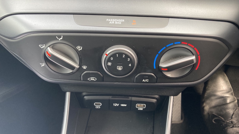 Hyundai i20 1.0T GDi Advance [Nav] 5dr Petrol Hatchback - Image 27