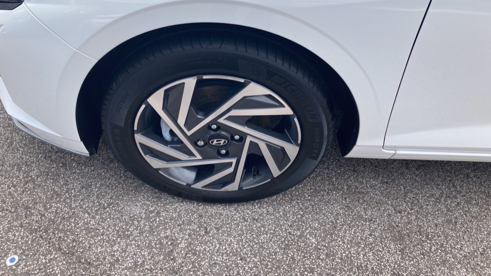 Hyundai i20 1.0T GDi Advance [Nav] 5dr Petrol Hatchback - Image 34