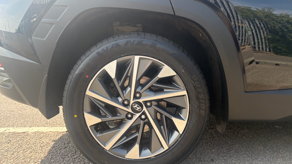 Hyundai TUCSON 1.6 TGDi Premium 5dr 2WD Petrol Estate - Image 7
