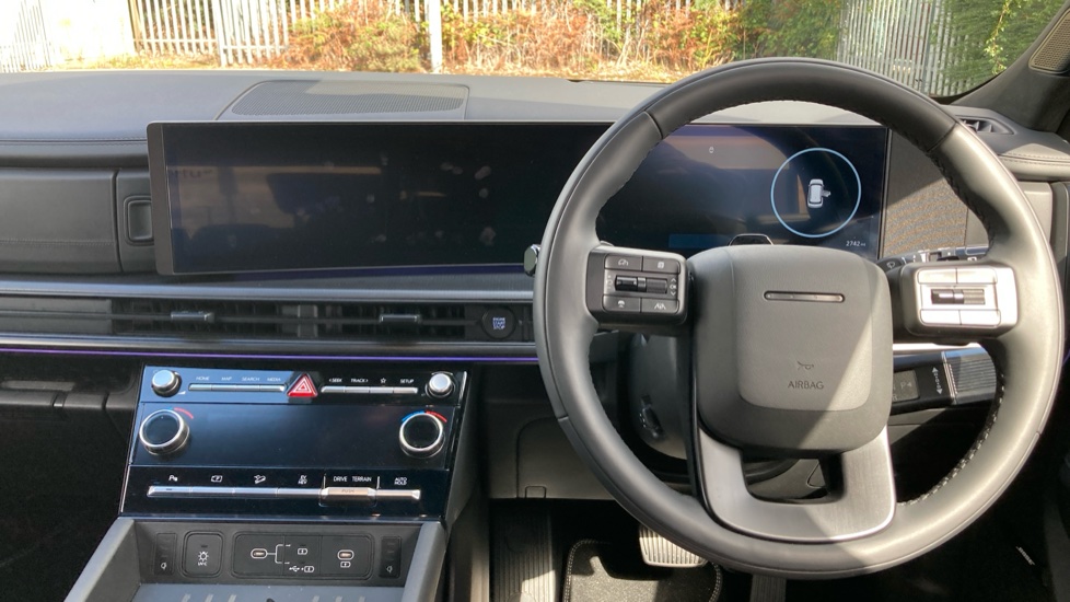 Hyundai SANTA FE 1.6 TGDi PHEV Calligraphy 5dr 4WD Auto [6 Seats] Estate - Image 10