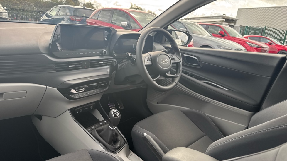 Hyundai BAYON 1.0 TGDi [90] Tech Line 5dr Petrol Hatchback - Image 9