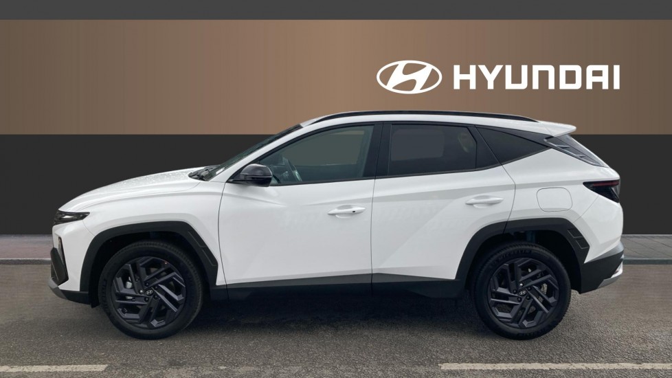 Hyundai TUCSON 1.6T 239 Hybrid Black Line 5dr Auto Hybrid Estate - Image 5
