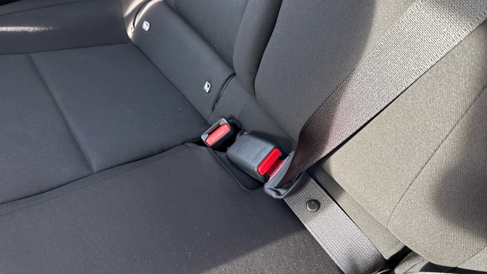 Hyundai i20 1.0T GDi Advance [Nav] 5dr Petrol Hatchback - Image 17