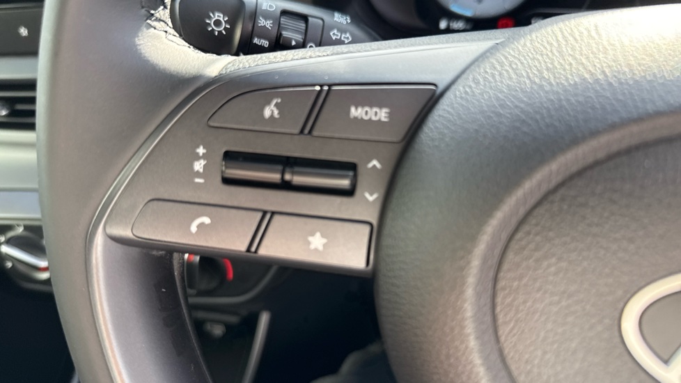 Hyundai i20 1.0T GDi Advance [Nav] 5dr Petrol Hatchback - Image 31