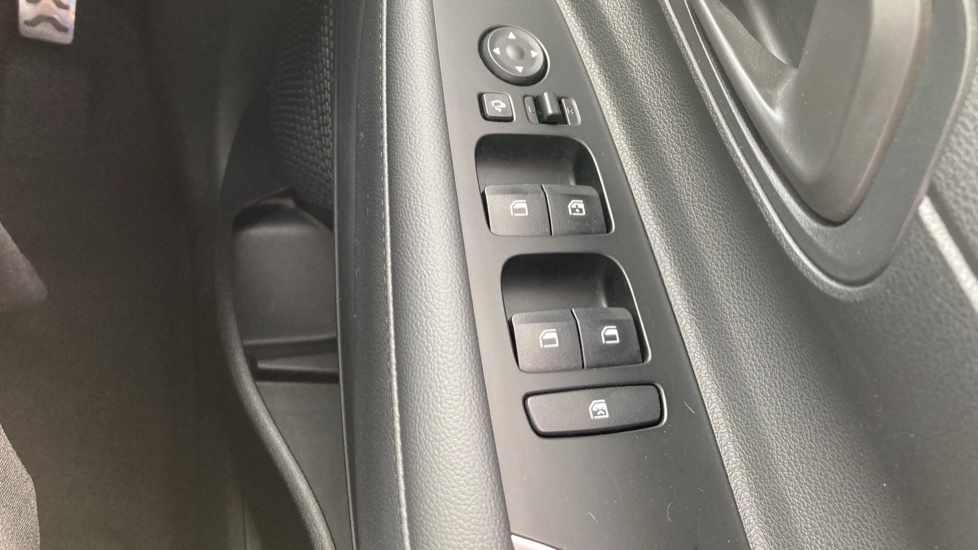 Hyundai BAYON 1.0 TGDi 48V MHEV SE Connect 5dr DCT Petrol Hatchback - Image 29