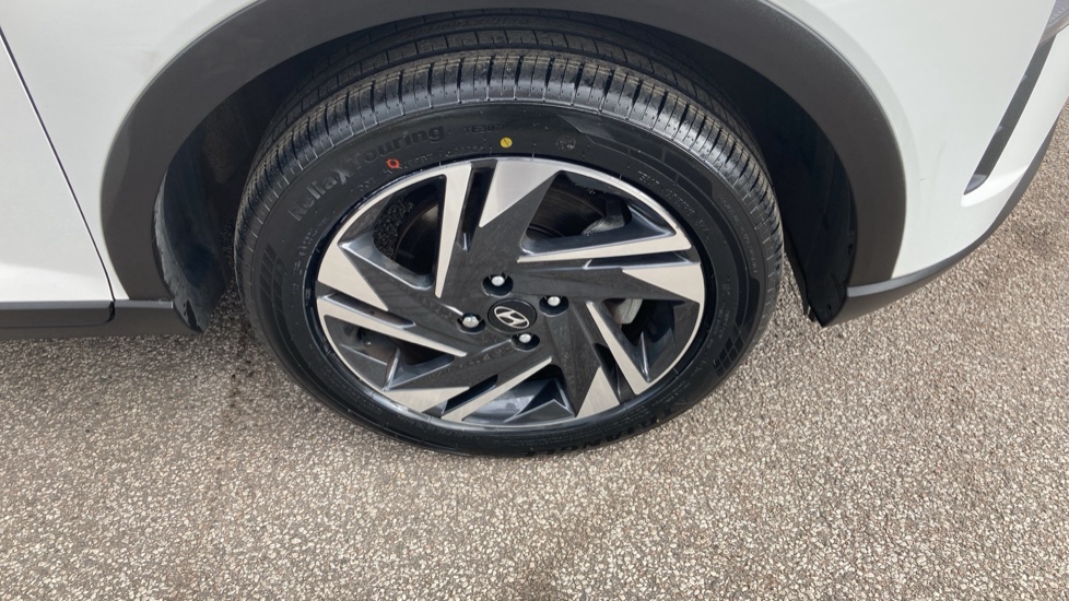 Hyundai BAYON 1.0 TGDi 48V MHEV SE Connect 5dr DCT Petrol Hatchback - Image 32