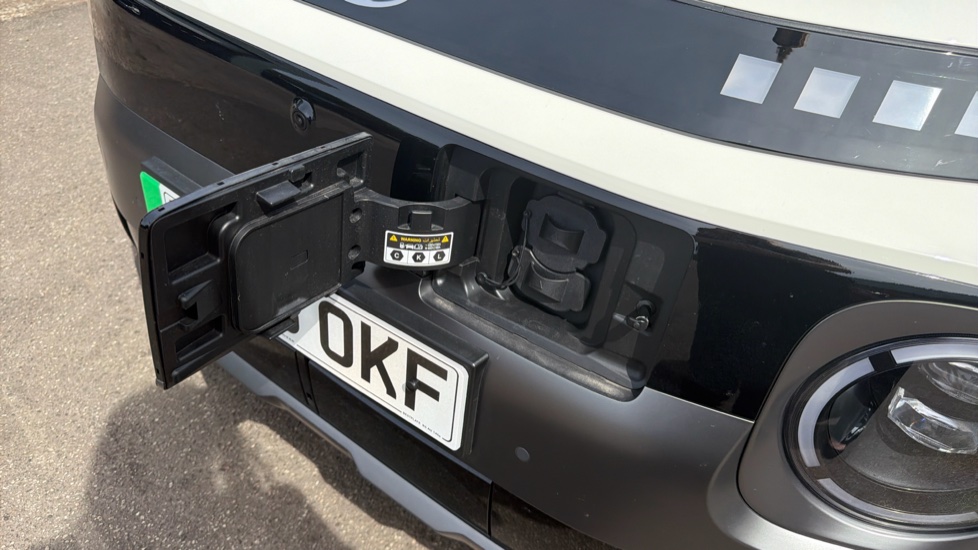 Hyundai INSTER 85kW Cross 49kWh 5dr Auto Electric Hatchback - Image 33