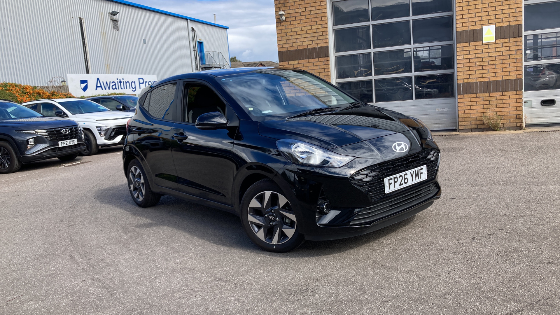 Hyundai i10 listing photo