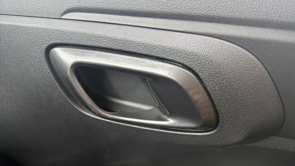 Hyundai i10 1.0 [63] Advance 5dr Auto [Nav] Petrol Hatchback - Image 27