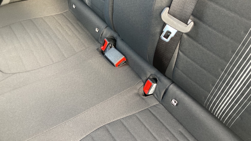 Hyundai i10 1.0 [63] Advance 5dr [Nav] Petrol Hatchback - Image 17