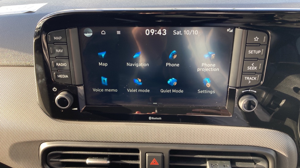 Hyundai i10 1.0 [63] Advance 5dr [Nav] Petrol Hatchback - Image 26