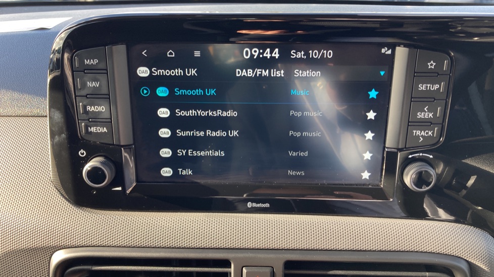 Hyundai i10 1.0 [63] Advance 5dr [Nav] Petrol Hatchback - Image 44