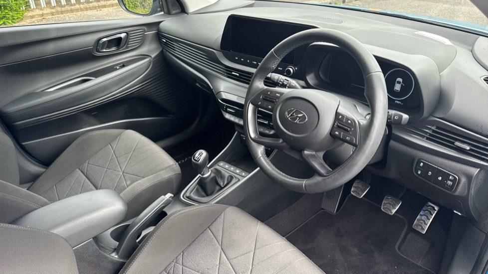 Hyundai BAYON 1.0 TGDi 48V MHEV Premium 5dr Petrol Hatchback - Image 11