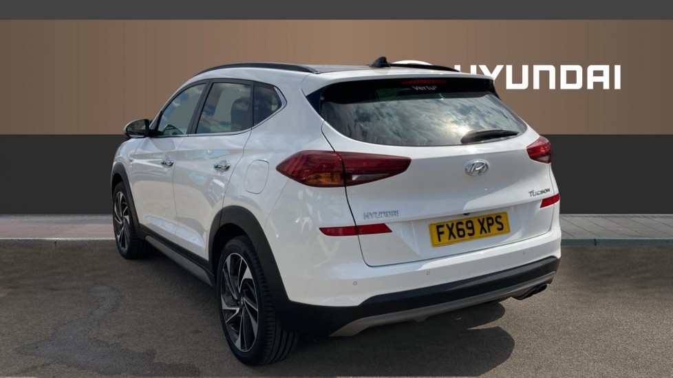 Hyundai TUCSON 1.6 CRDi 136 Premium SE 5dr 2WD Diesel Estate - Image 2