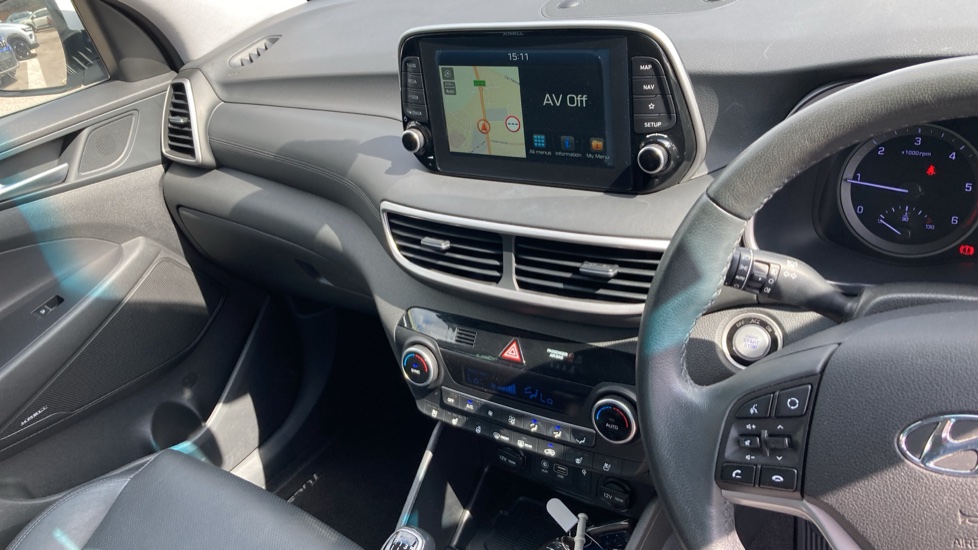Hyundai TUCSON 1.6 CRDi 136 Premium SE 5dr 2WD Diesel Estate - Image 14