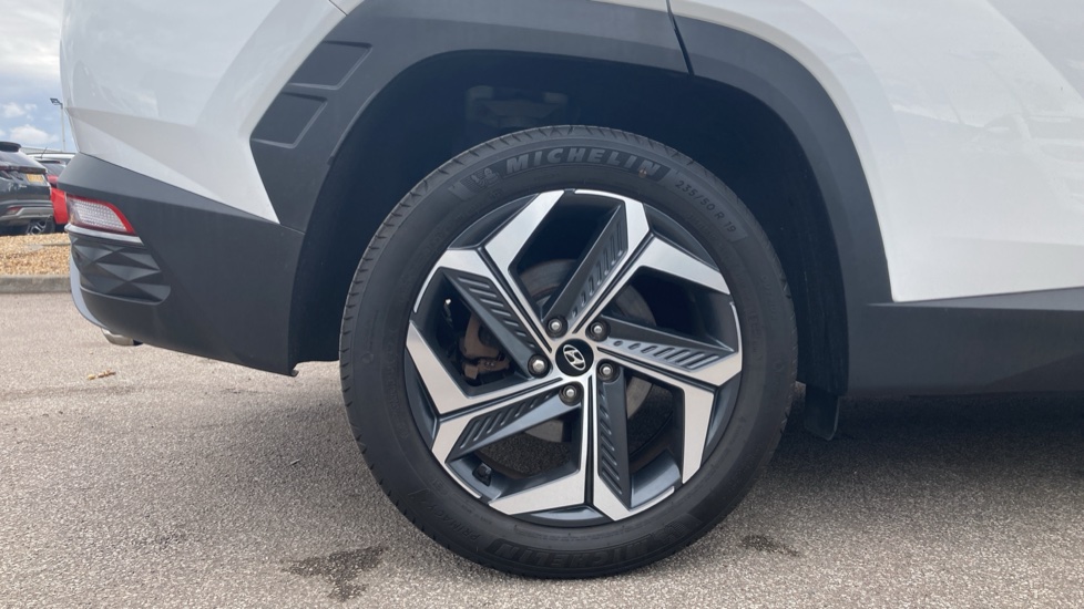 Hyundai TUCSON 1.6 TGDi Hybrid 230 Premium 5dr 2WD Auto Hybrid Estate - Image 7
