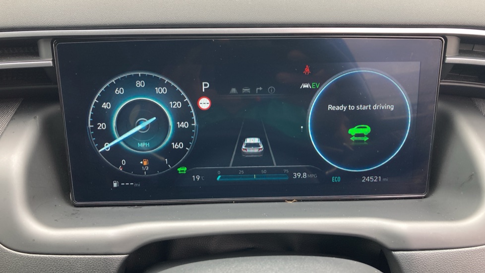 Hyundai TUCSON 1.6 TGDi Hybrid 230 Premium 5dr 2WD Auto Hybrid Estate - Image 18