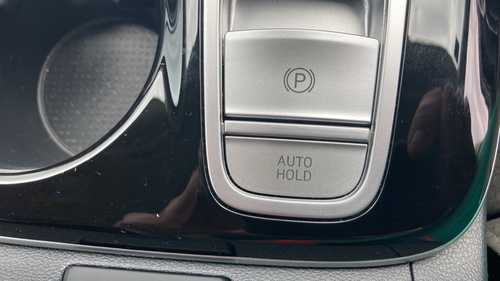 Hyundai TUCSON 1.6 TGDi Hybrid 230 Premium 5dr 2WD Auto Hybrid Estate - Image 27