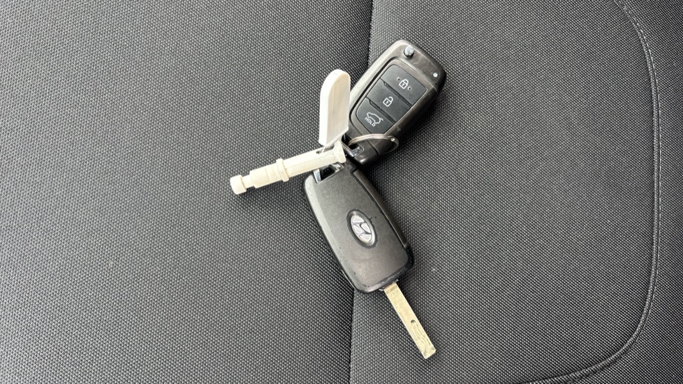 Hyundai TUCSON 1.6 TGDi SE Connect 5dr 2WD Petrol Estate - Image 20