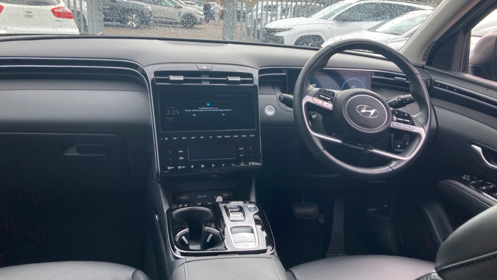 Hyundai TUCSON 1.6 TGDi Plug-in Hybrid Ultimate 5dr 4WD Auto Estate - Image 10