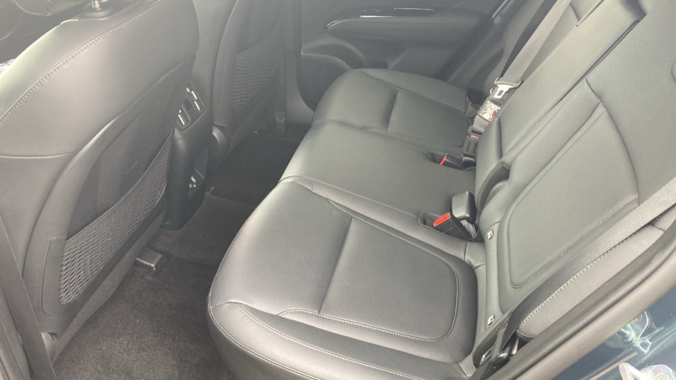 Hyundai TUCSON 1.6 TGDi Plug-in Hybrid Ultimate 5dr 4WD Auto Estate - Image 16