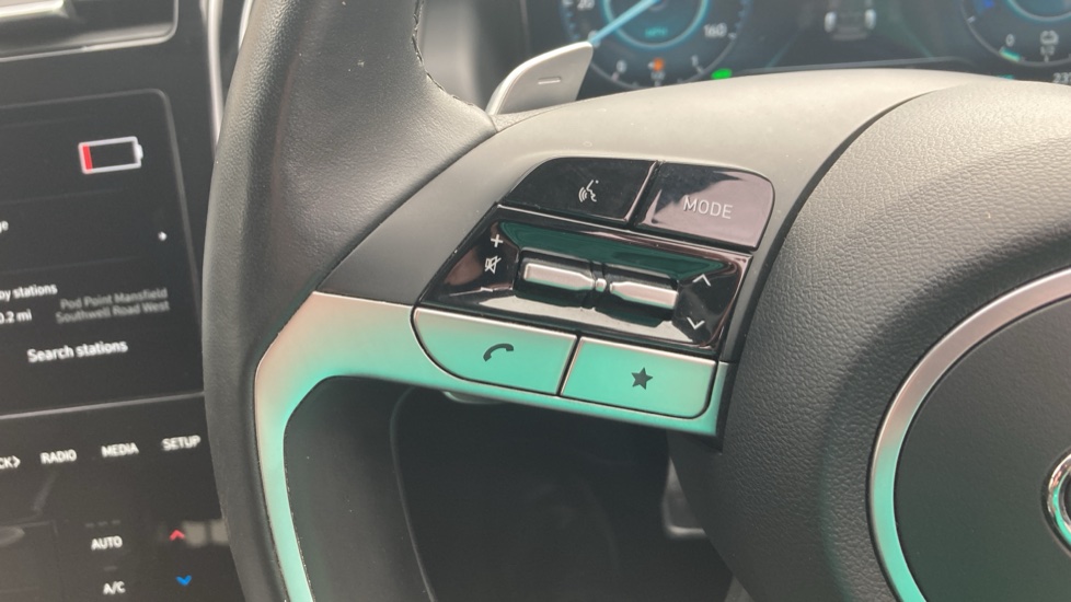 Hyundai TUCSON 1.6 TGDi Plug-in Hybrid Ultimate 5dr 4WD Auto Estate - Image 21