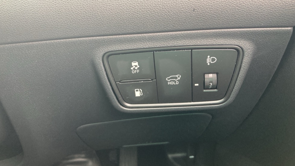 Hyundai TUCSON 1.6 TGDi Plug-in Hybrid Ultimate 5dr 4WD Auto Estate - Image 24
