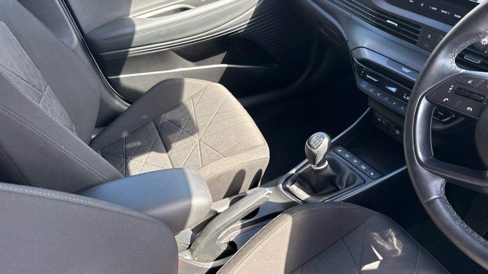 Hyundai BAYON 1.0 TGDi 48V MHEV Premium 5dr Petrol Hatchback - Image 14