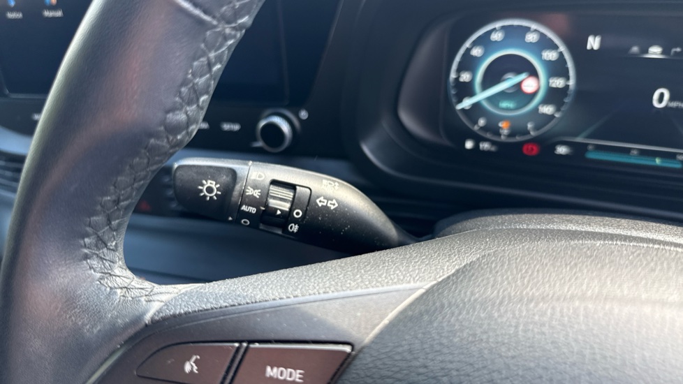Hyundai BAYON 1.0 TGDi 48V MHEV Premium 5dr Petrol Hatchback - Image 32