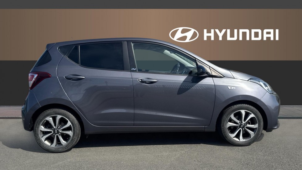 Hyundai i10 1.0 Play 5dr Petrol Hatchback - Image 5