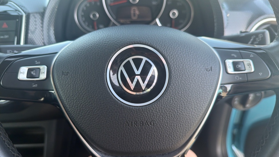 Volkswagen Up 1.0 65PS R-Line 5dr Petrol Hatchback - Image 33