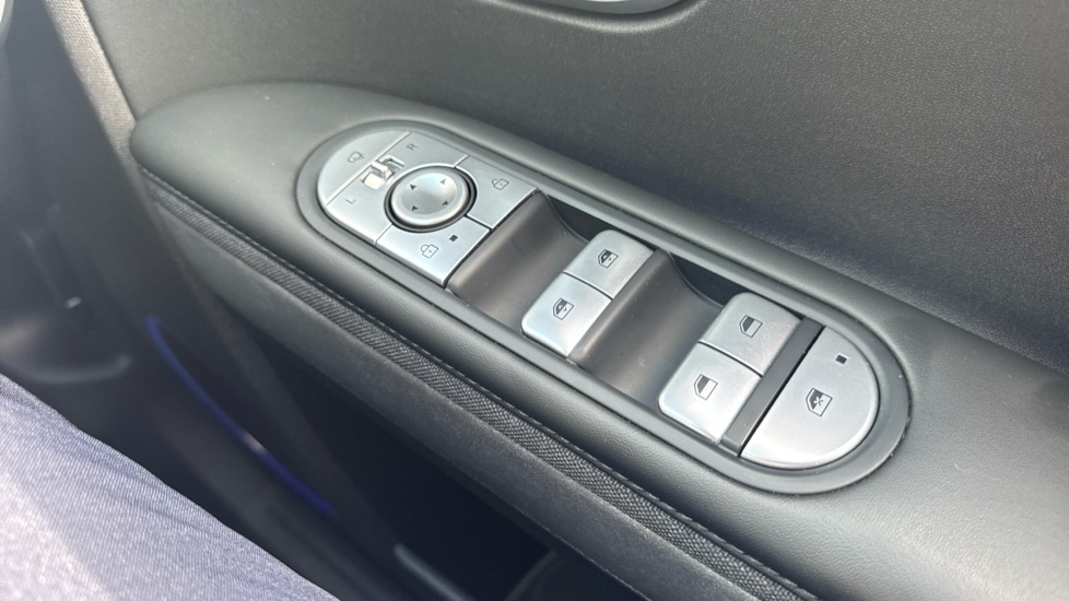 Hyundai IONIQ 5 168kW Premium 77 kWh 5dr Auto [Part Leather] Electric Hatchback - Image 23