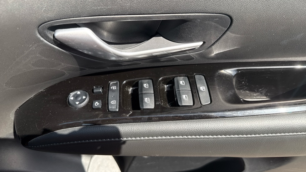 Hyundai TUCSON 1.6 TGDi SE Connect 5dr 2WD Petrol Estate - Image 41