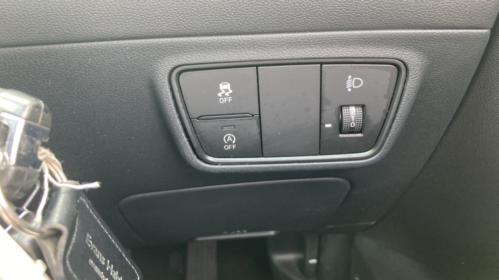 Hyundai TUCSON 1.6 TGDi SE Connect 5dr 2WD Petrol Estate - Image 31