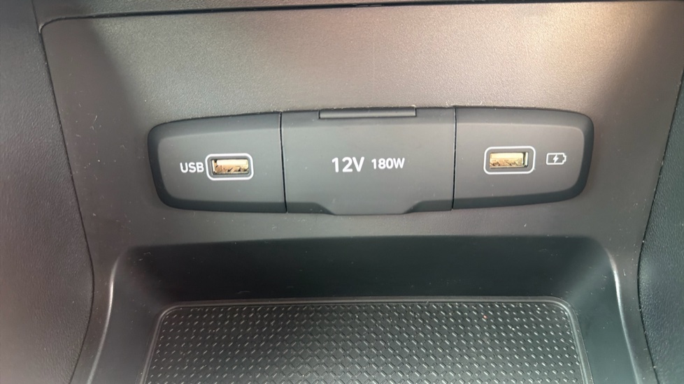 Hyundai TUCSON 1.6 TGDi SE Connect 5dr 2WD Petrol Estate - Image 45