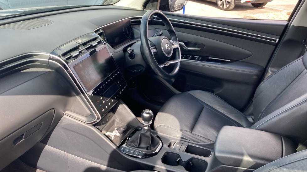 Hyundai TUCSON 1.6 TGDi Ultimate 5dr 2WD Petrol Estate - Image 9